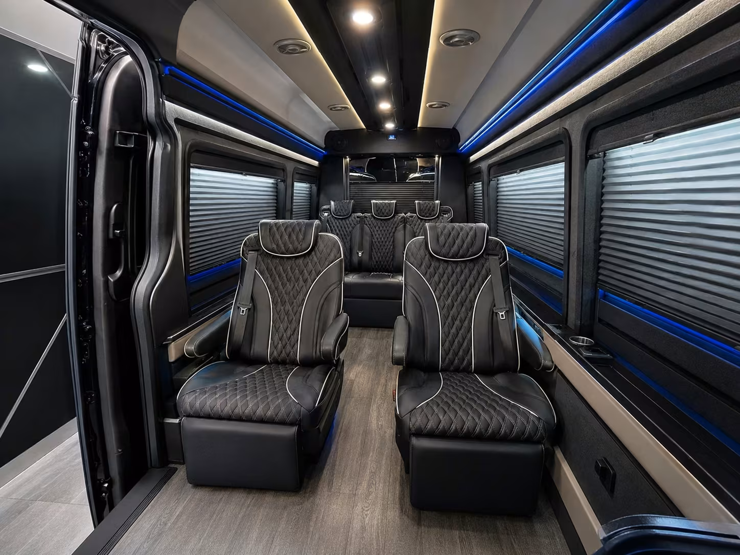 corporate airport shuttle services in auburn keep your team moving