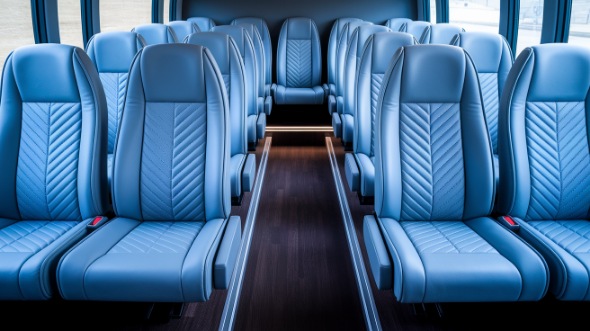 15 passenger minibus interior auburn