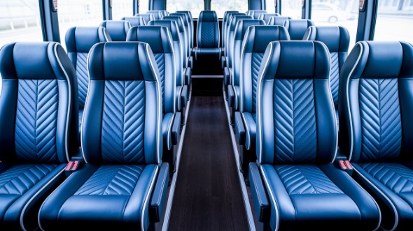 auburn 20 passenger minibus rental